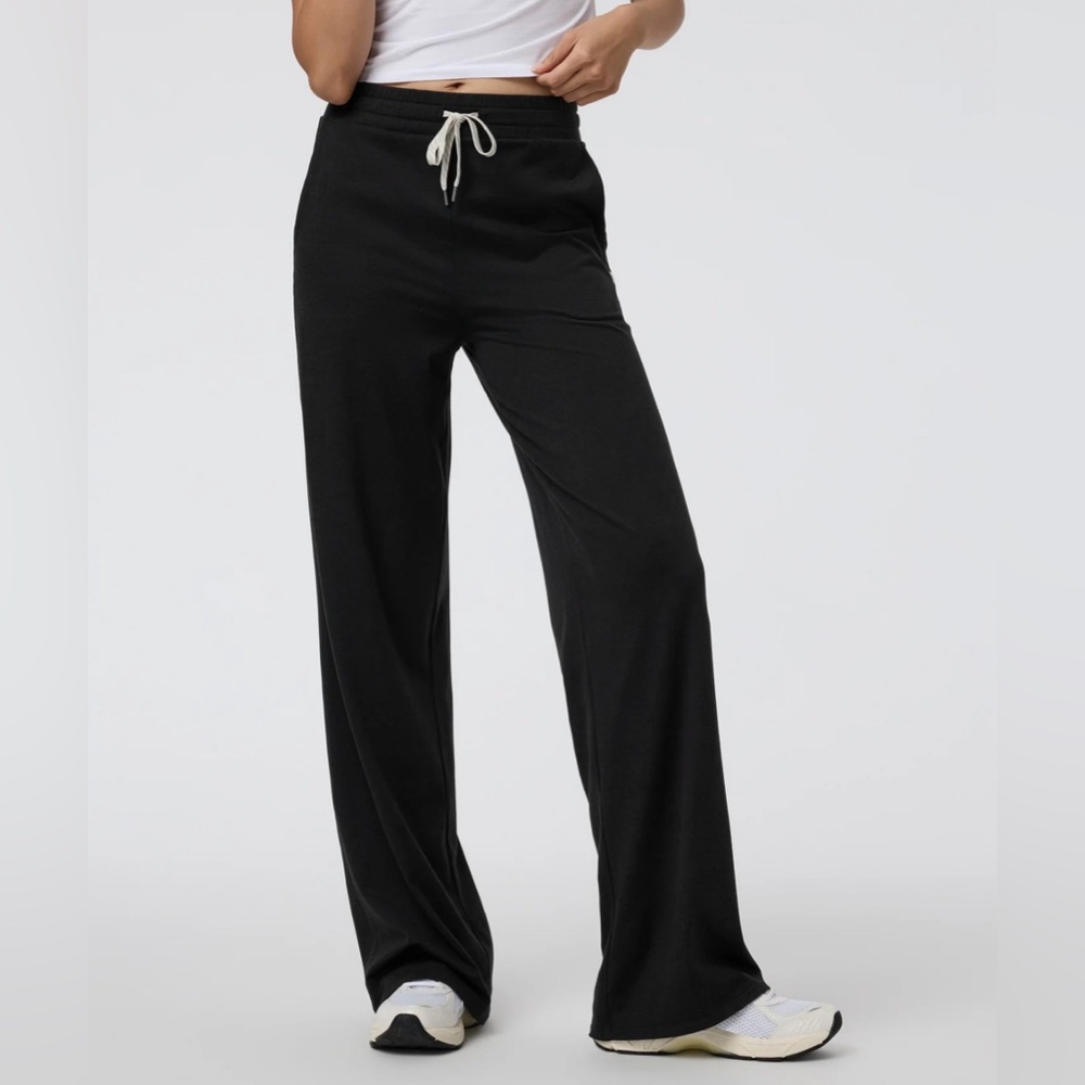 Halo Essential Wideleg Pant